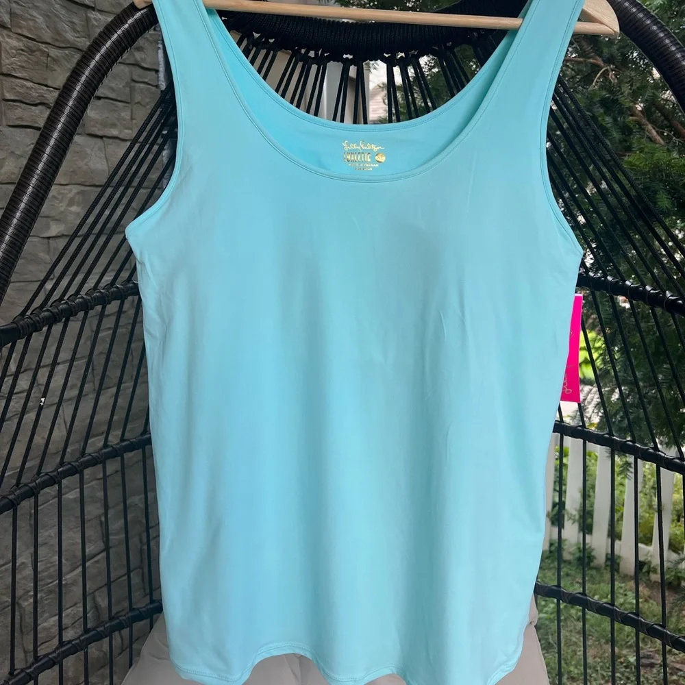 LILLY PULITZER LUXLETIC SUNRAY BRA TANK TOP NEW with detachable bra inside